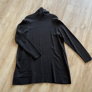 CAbi Turtleneck Sweater Dress. Size XL.